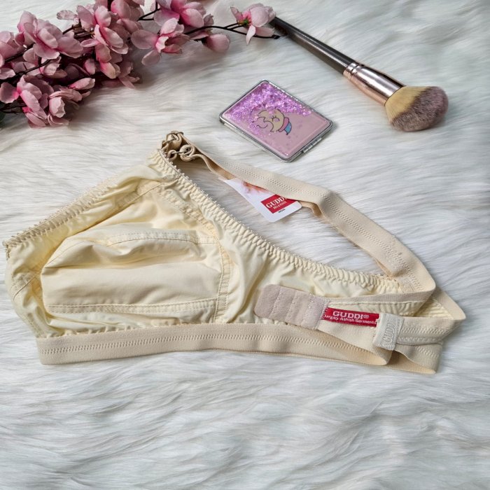 19934800Thai-Brassiere44Off-white.webp