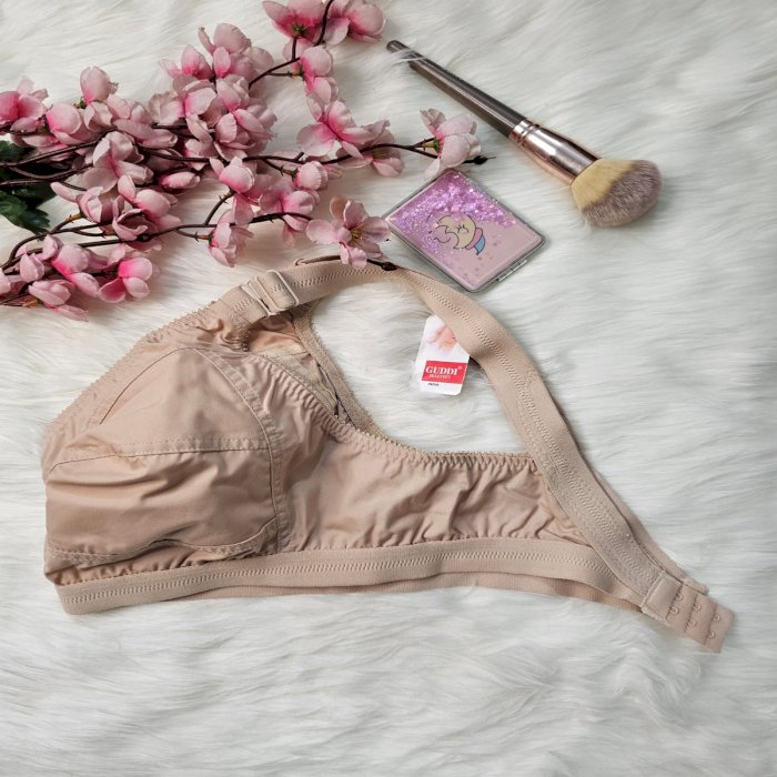 60194599Thai-Brassiere44Skin.webp